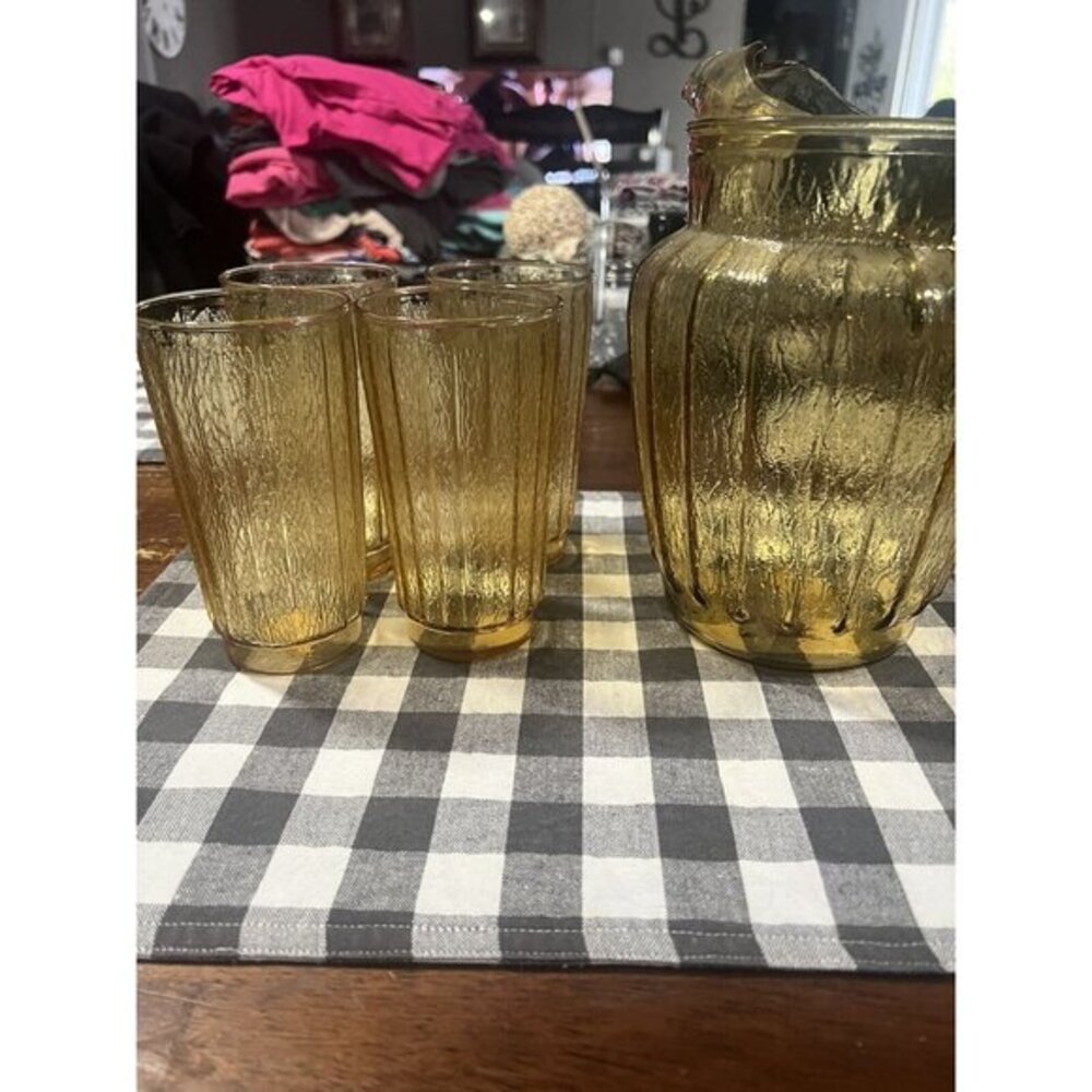 Anchor‎ Hocking Vintage amber glass pitcher and 4 glasses